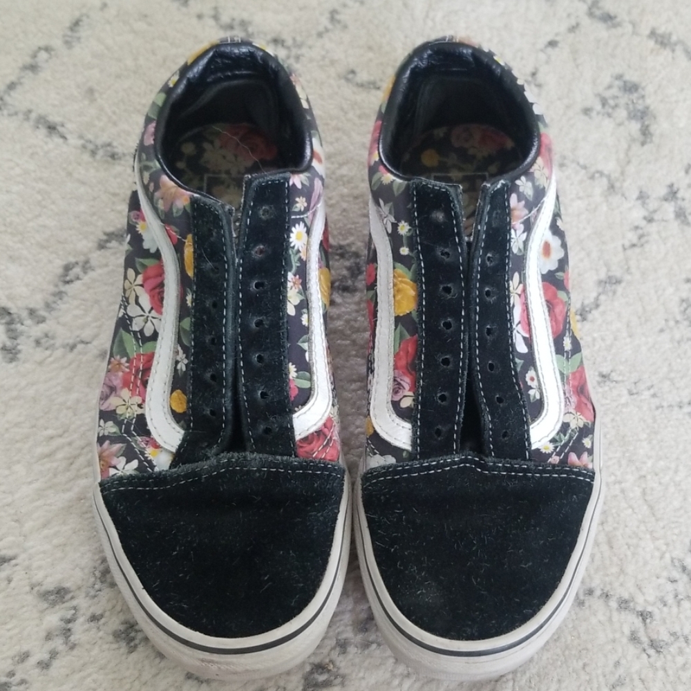 Shoes - Picture 2 of 2